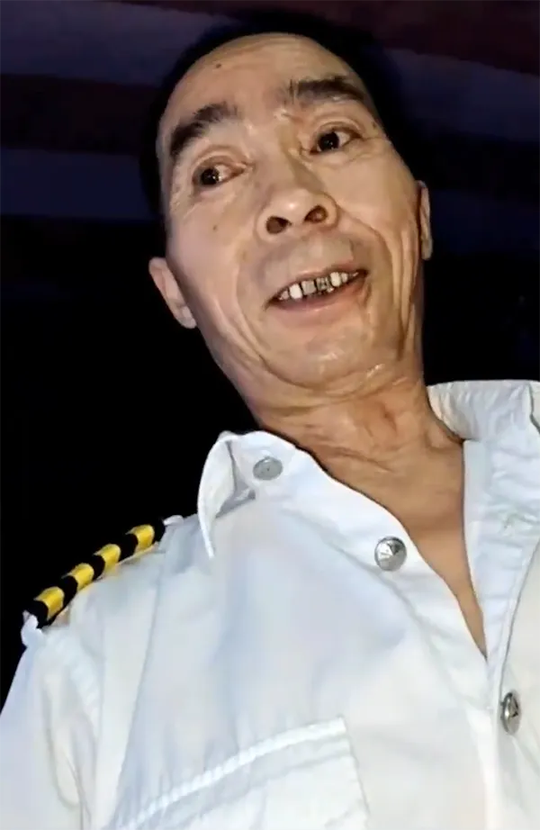 DADDY-V-1116