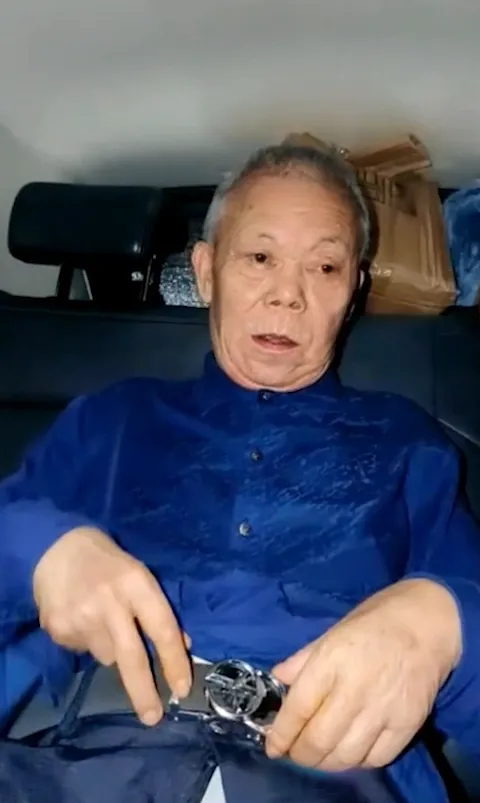 OLDMAN-V-956