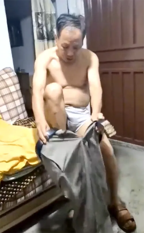 DADDY-V-1184